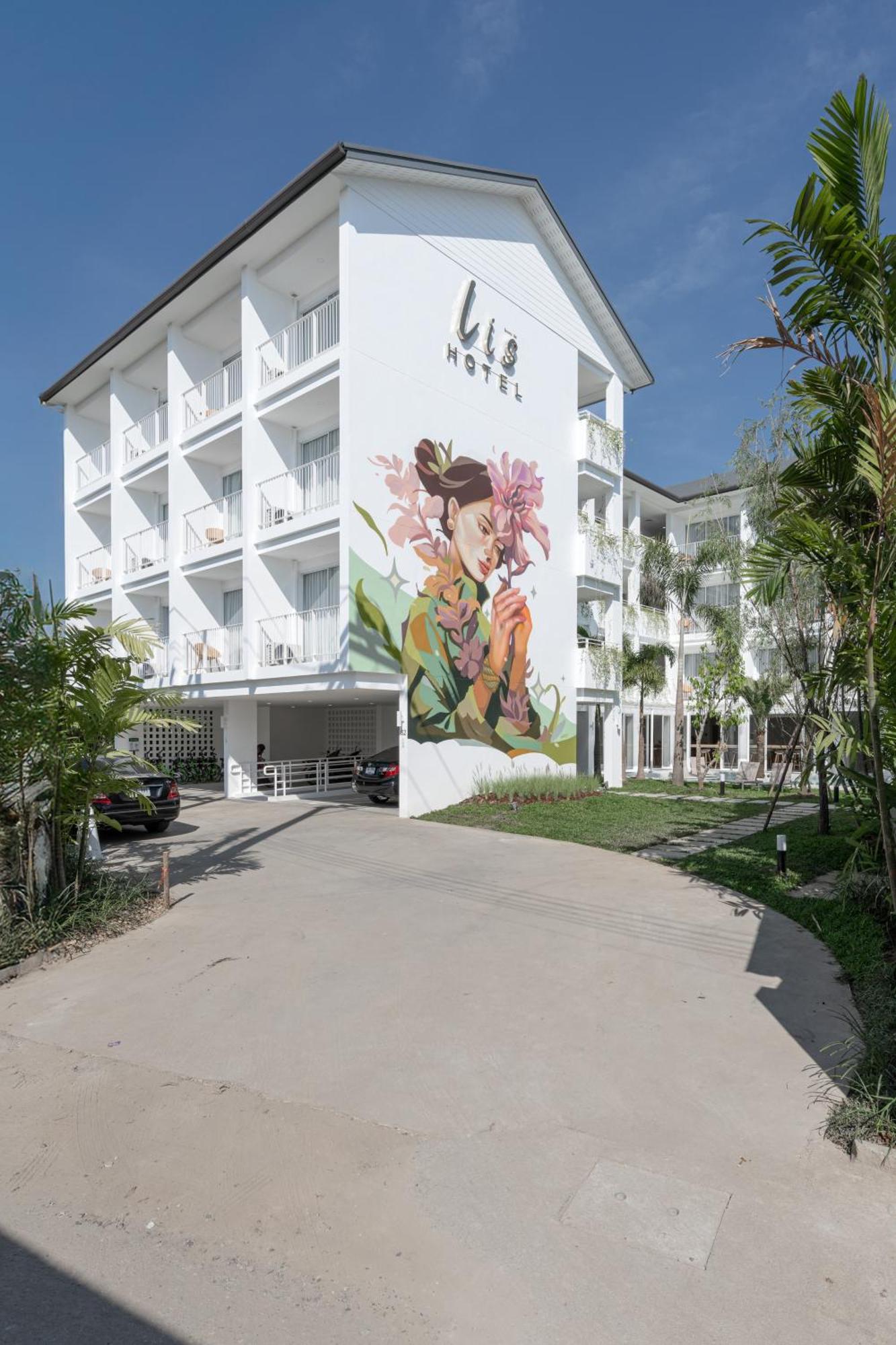 Lis Hotel Chiangmai Chiang Mai Extérieur photo